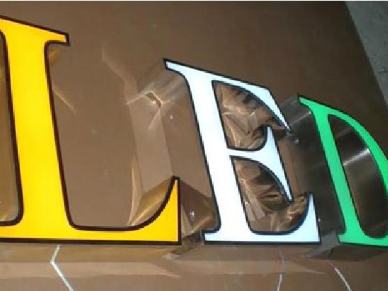 邳州介绍LED招牌的基础知识。